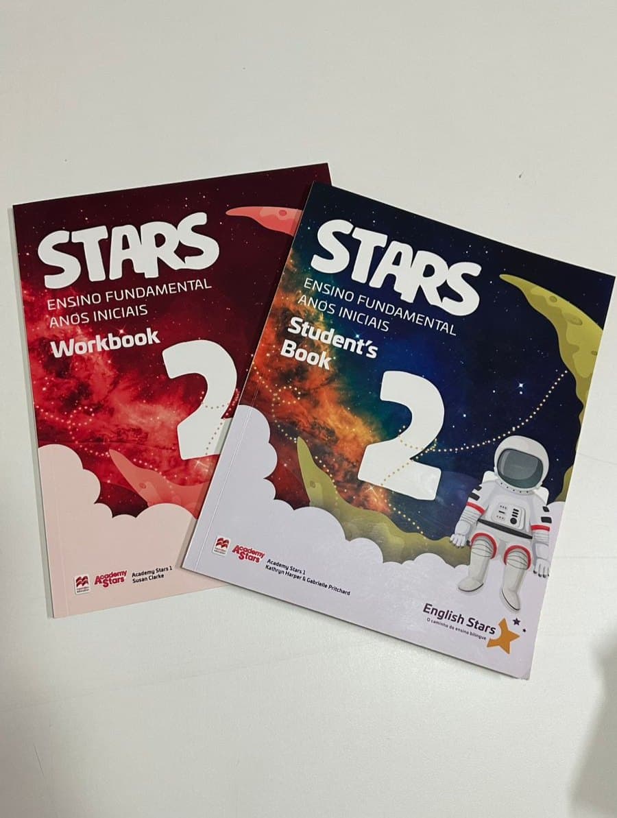 Workbook e Student's Book Stars 2 do programa English Stars